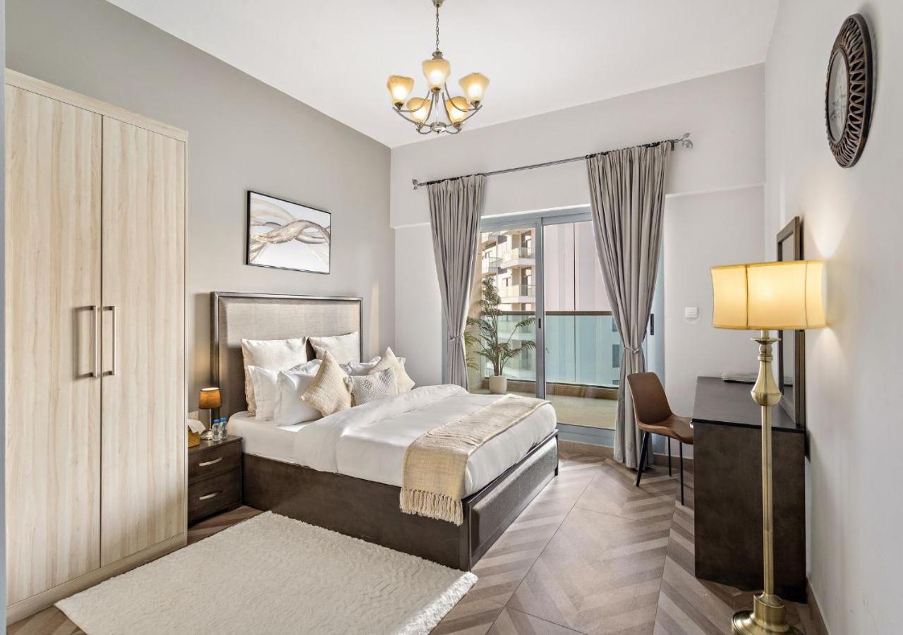 Dream Retreat- Burj Views Apartment