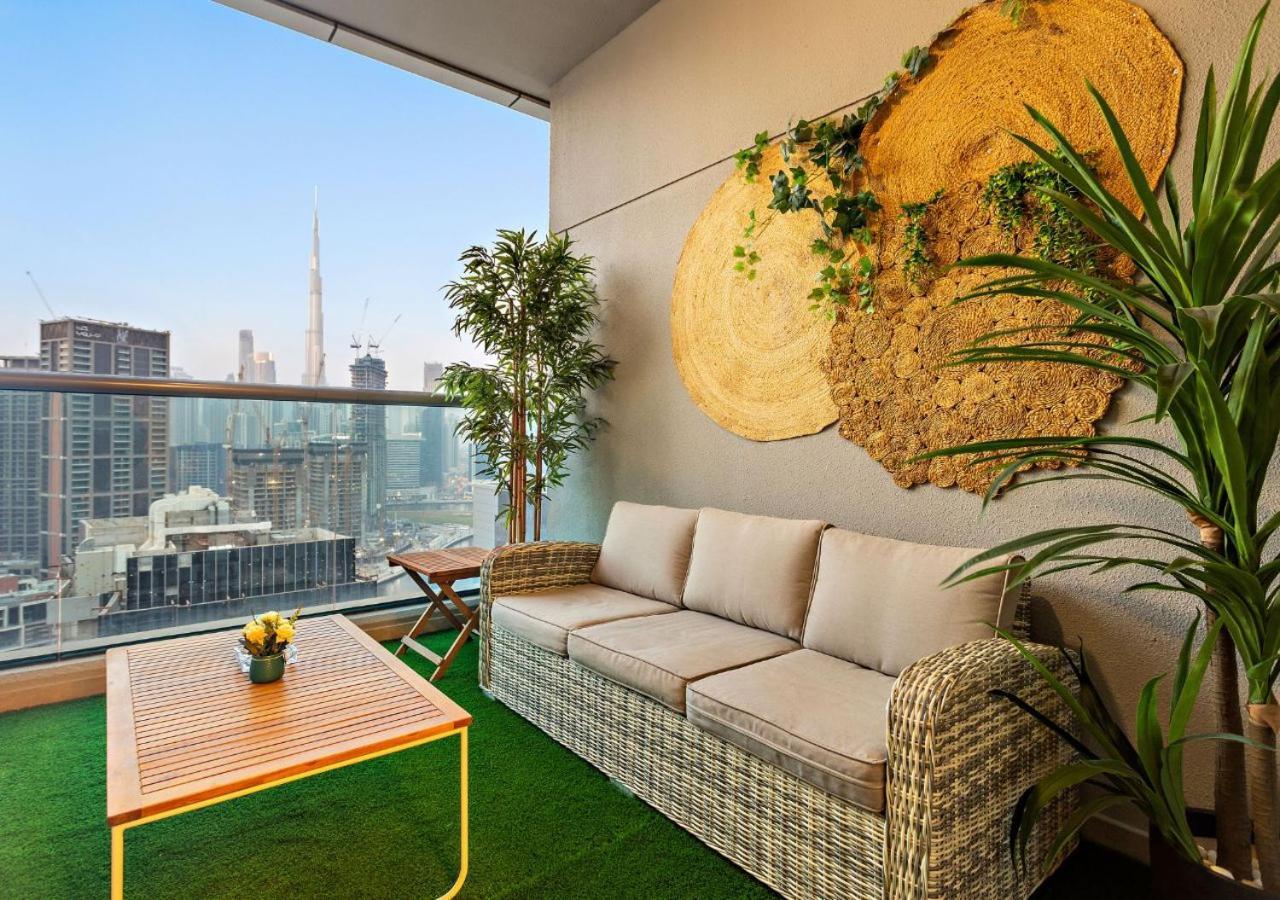 Dream Retreat- Burj Views Apartment Dubai